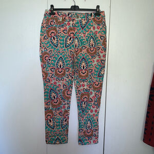 Women's Chico's Ankle Pants Size 1.5 Multi-Color